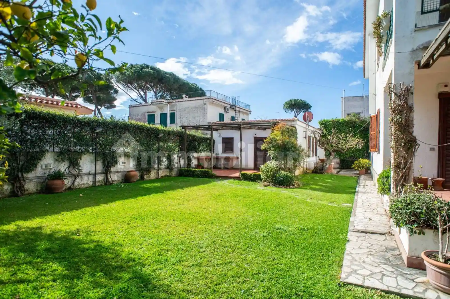 Villa in vendita a Santa Marinella