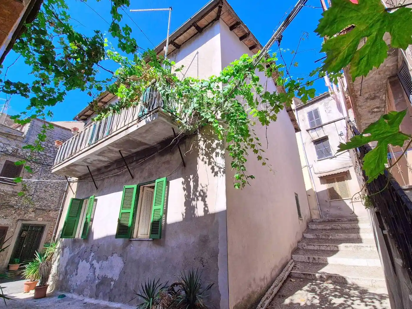 Casa indipendente in vendita a Sant'Oreste