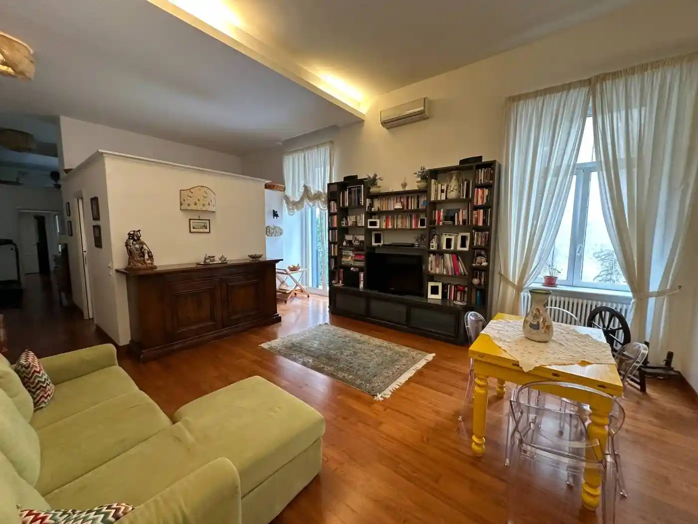 Appartamento in affitto a Napoli