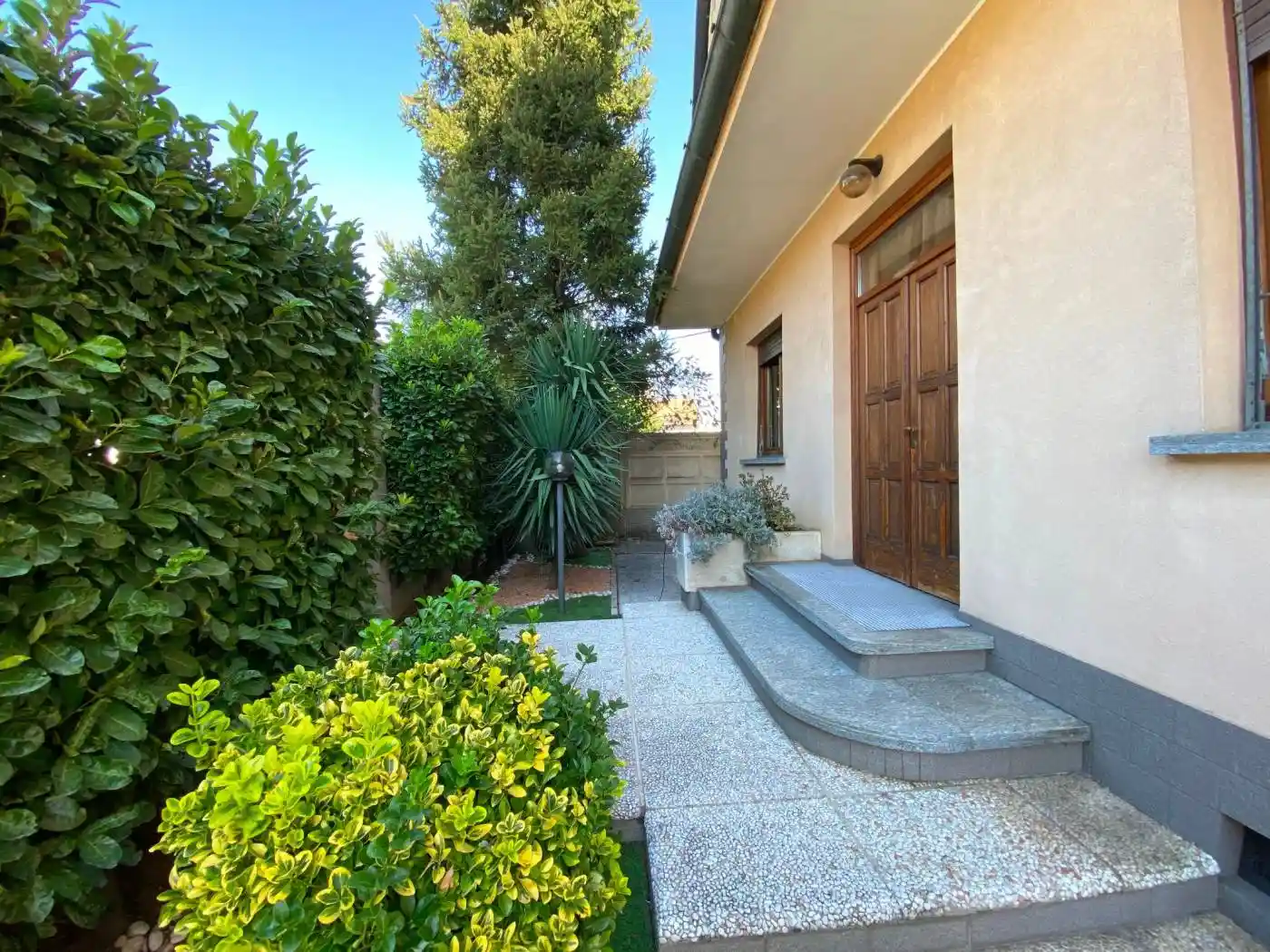 Casa indipendente in vendita a Muggiò