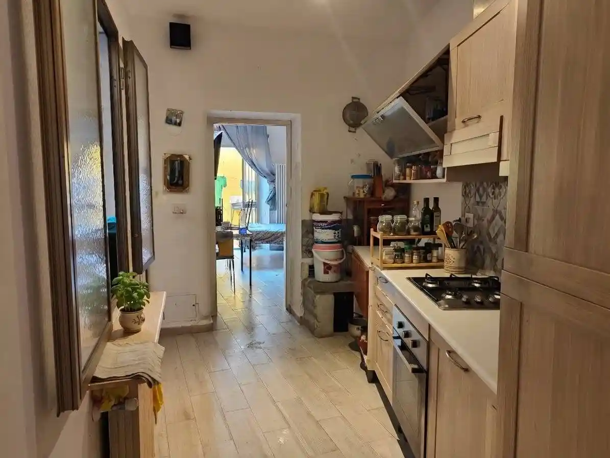 Appartamento in vendita a Livorno