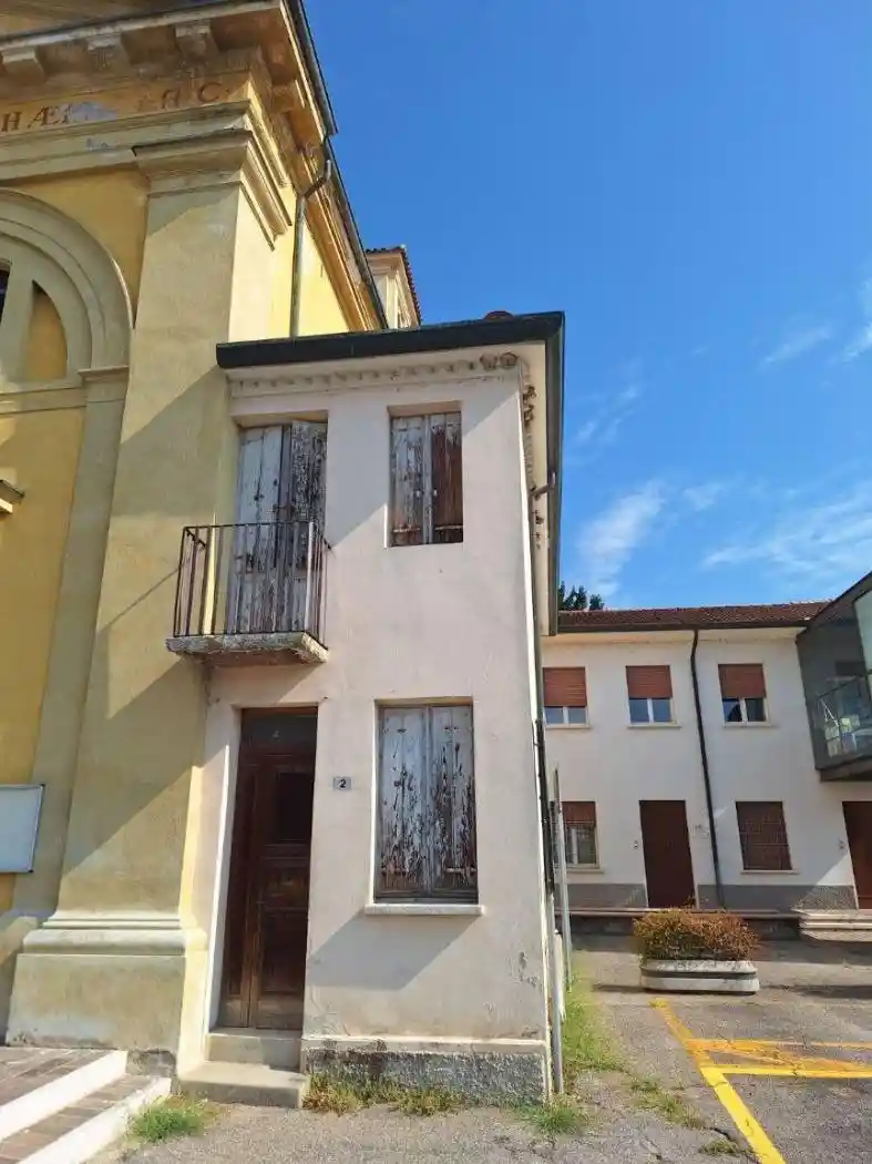 Casa indipendente in vendita a San Giorgio Bigarello
