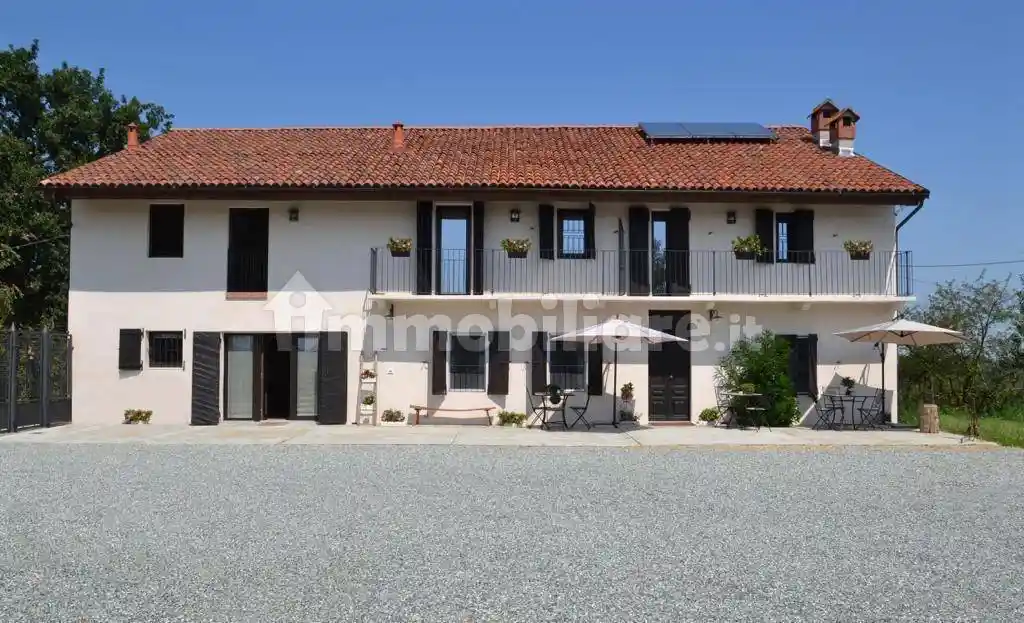 Rustico - Casale in vendita a Monteu Roero
