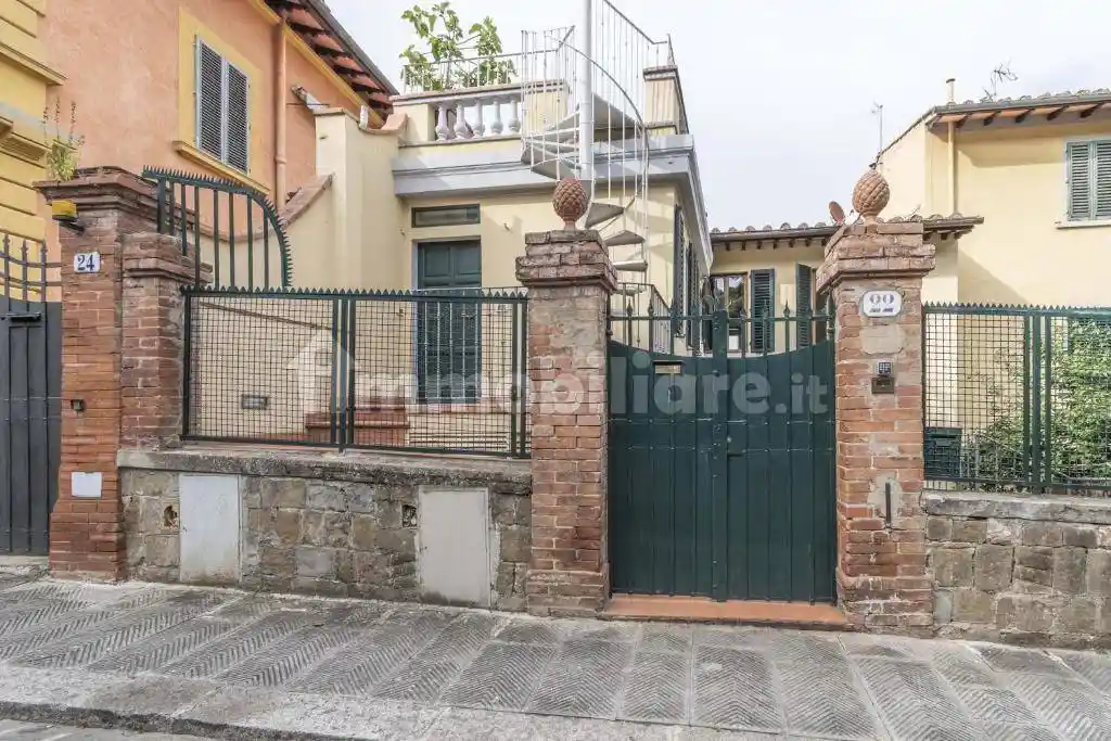Appartamento in affitto a Firenze