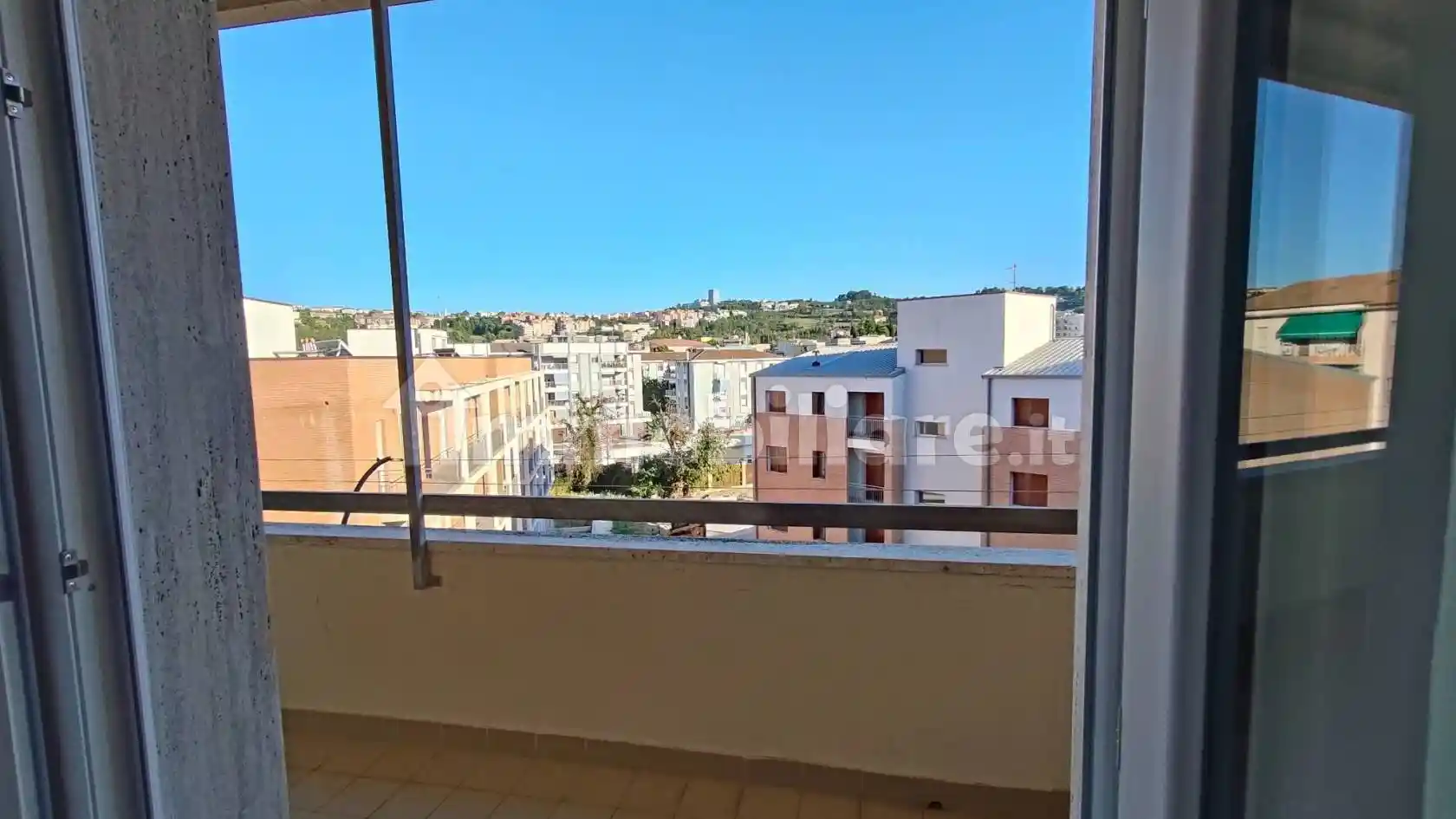 Appartamento in vendita a Ancona