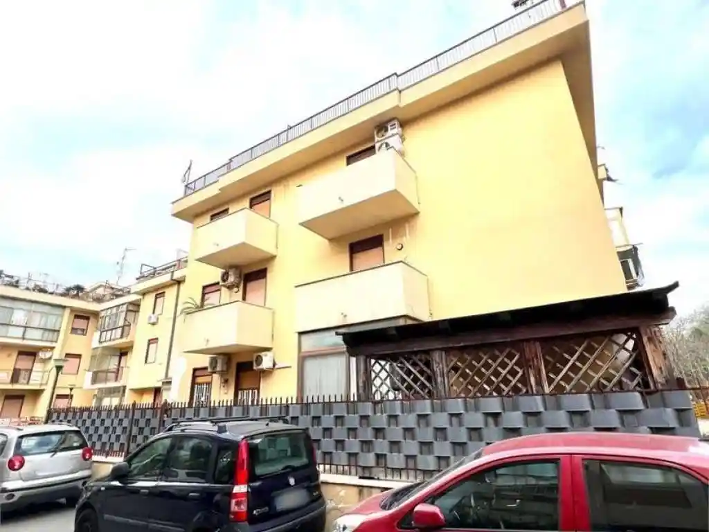 Appartamento in vendita a Palermo