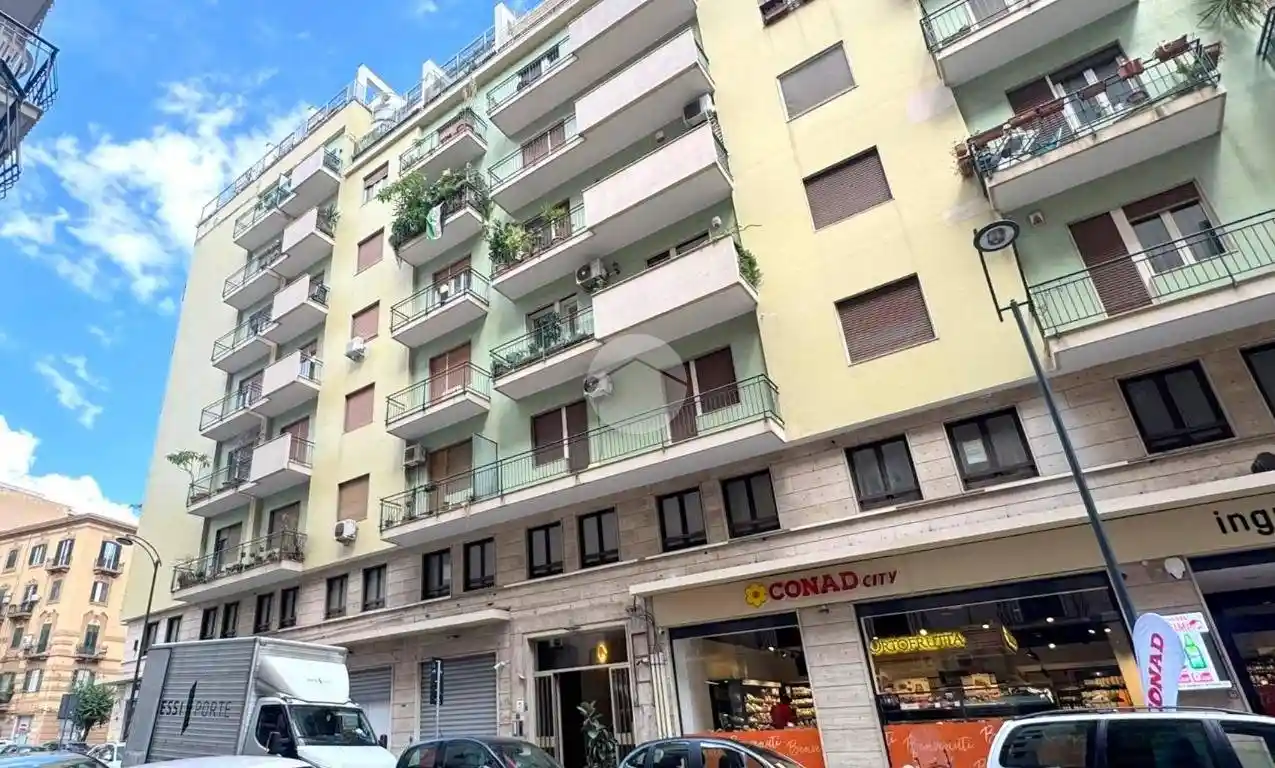 Appartamento in affitto a Palermo