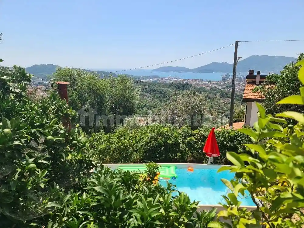 Attico - Mansarda in vendita a Riccò del Golfo di Spezia