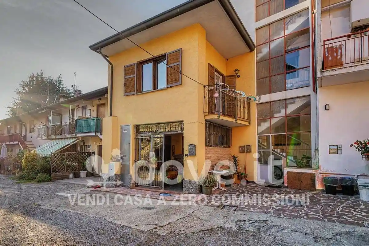Casa indipendente in vendita a Guanzate