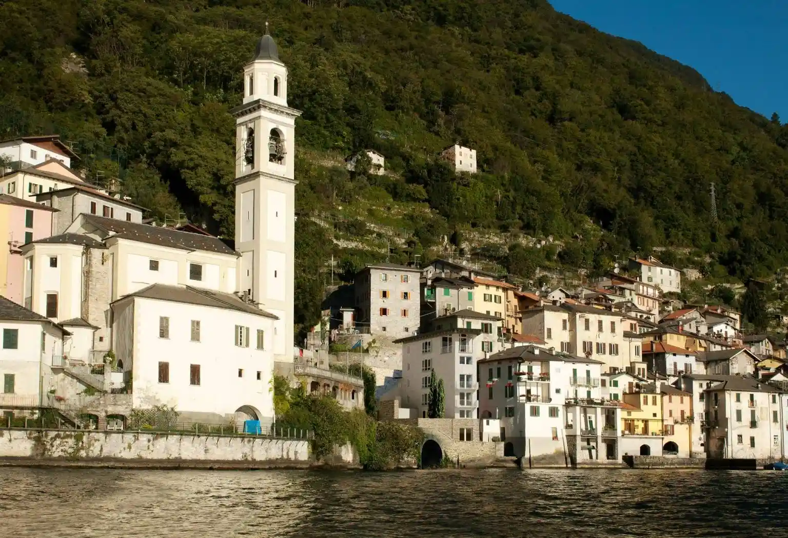 Casa indipendente in vendita a Brienno