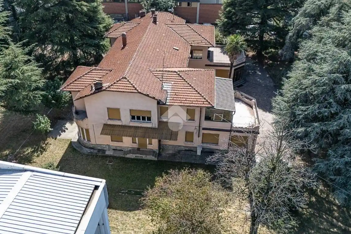 Villa in vendita a Collegno