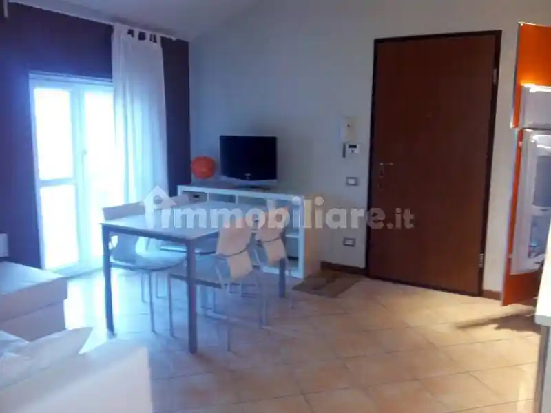 Appartamento in affitto a Alba