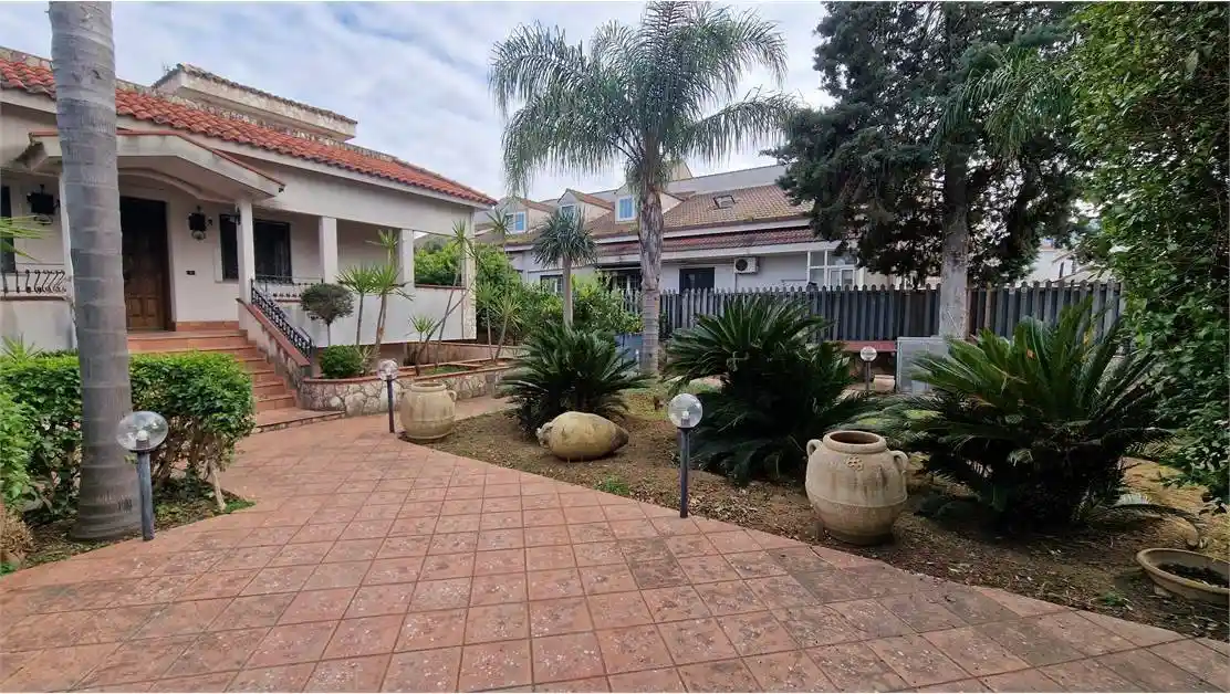 Villa in vendita a Palermo