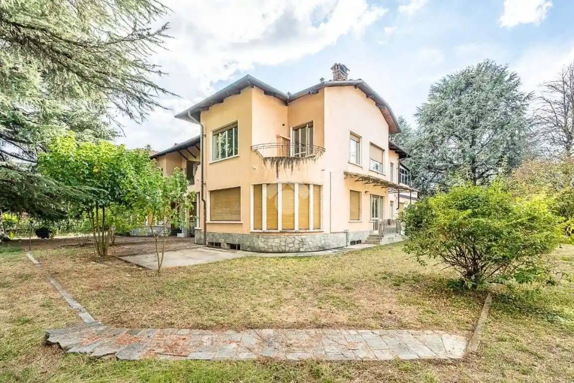 Villa in vendita a Collegno