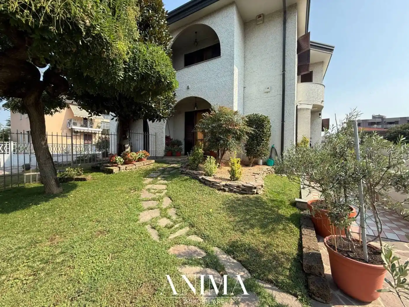 Villa in vendita a Paderno Dugnano