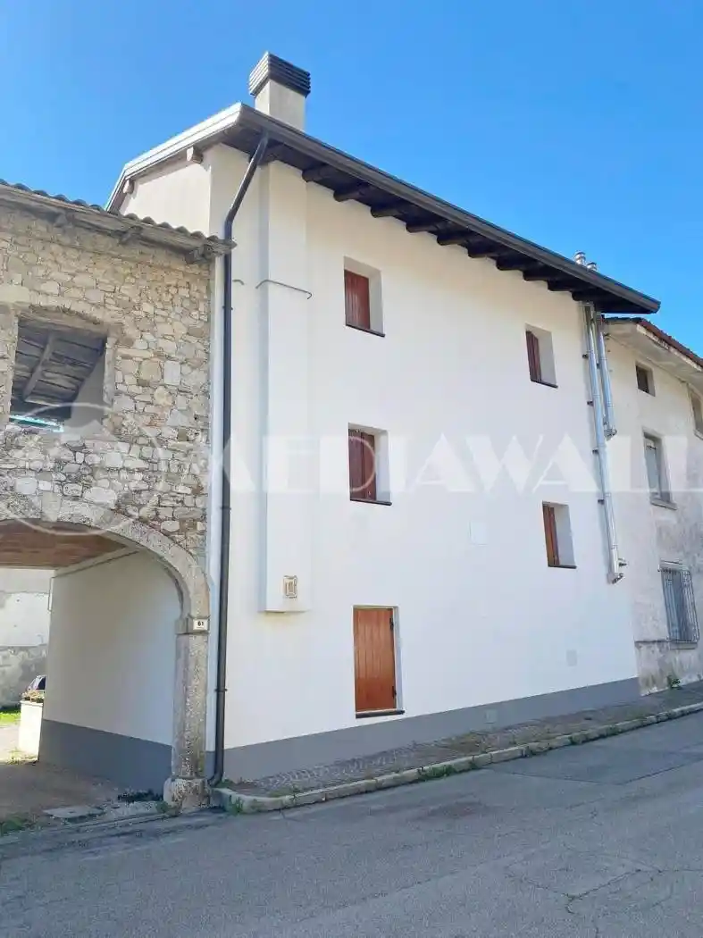 Villetta a schiera in vendita a Travesio