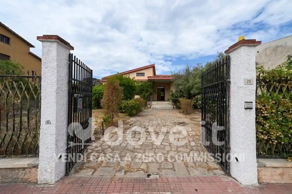 Villa in vendita a Pula