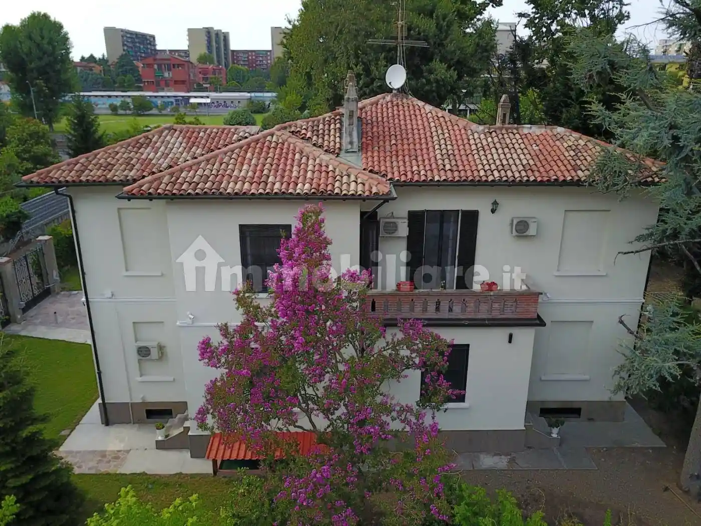 Villa in vendita a Corsico