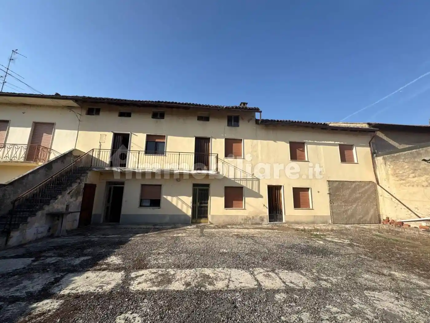 Villa in vendita a Villanova Monferrato