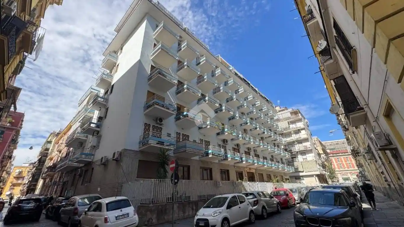 Appartamento in vendita a Napoli