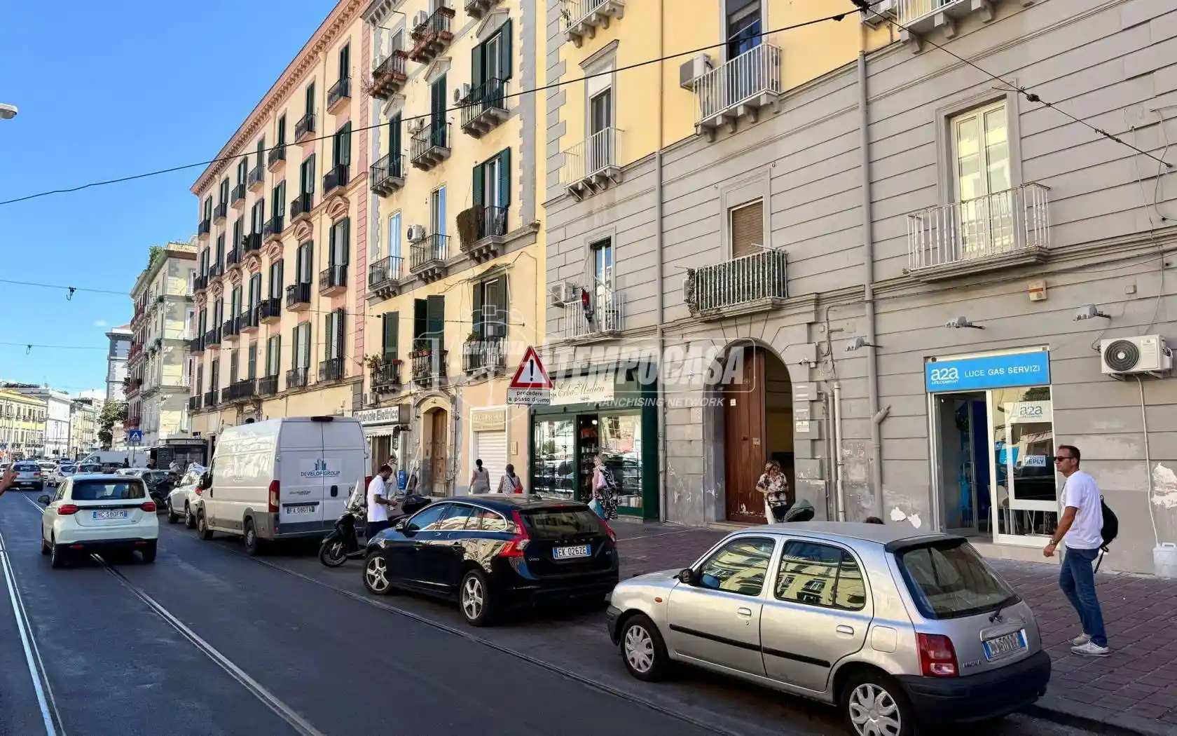 Appartamento in vendita a Napoli