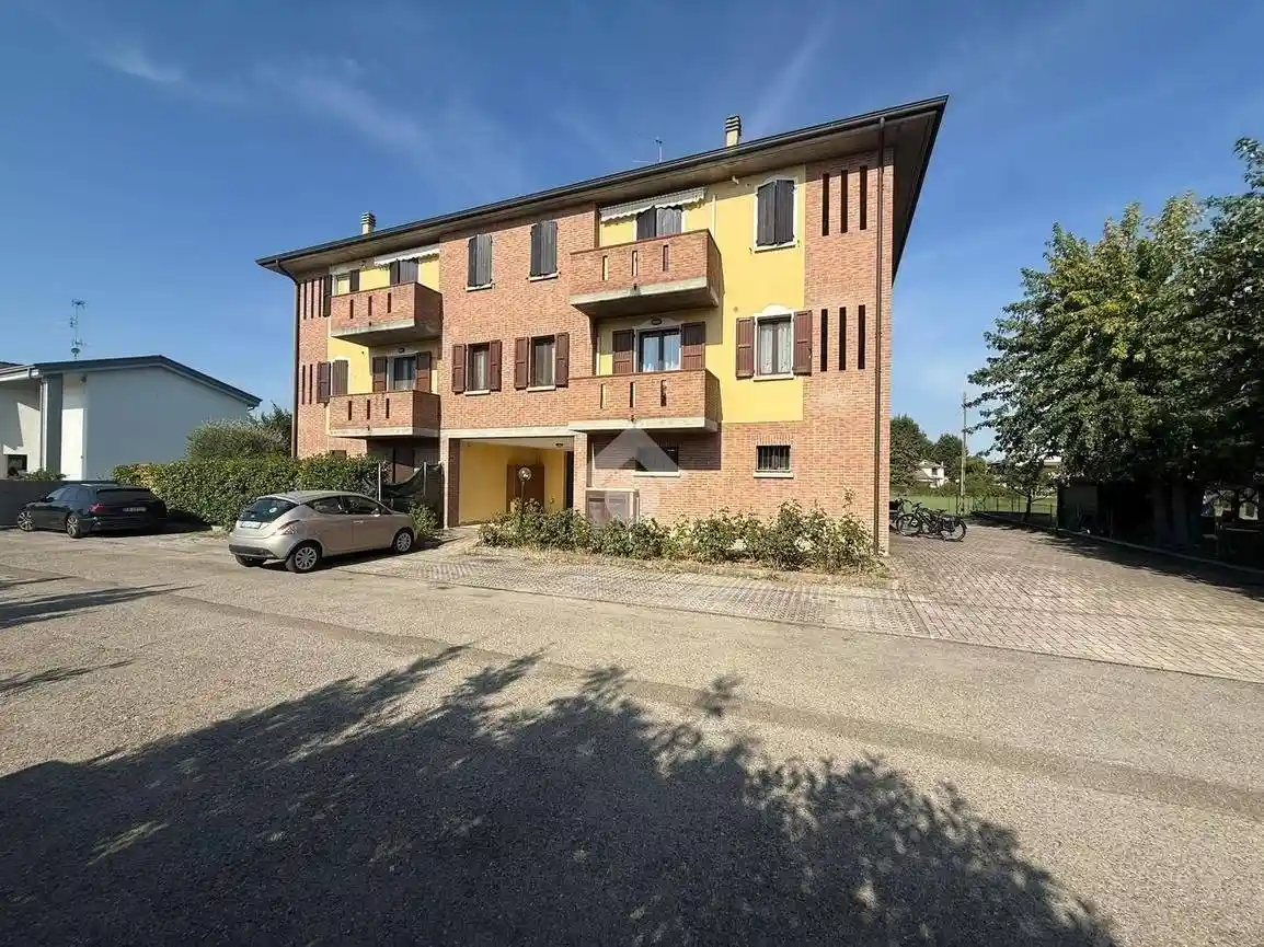 Appartamento in vendita a Castelnovo di Sotto