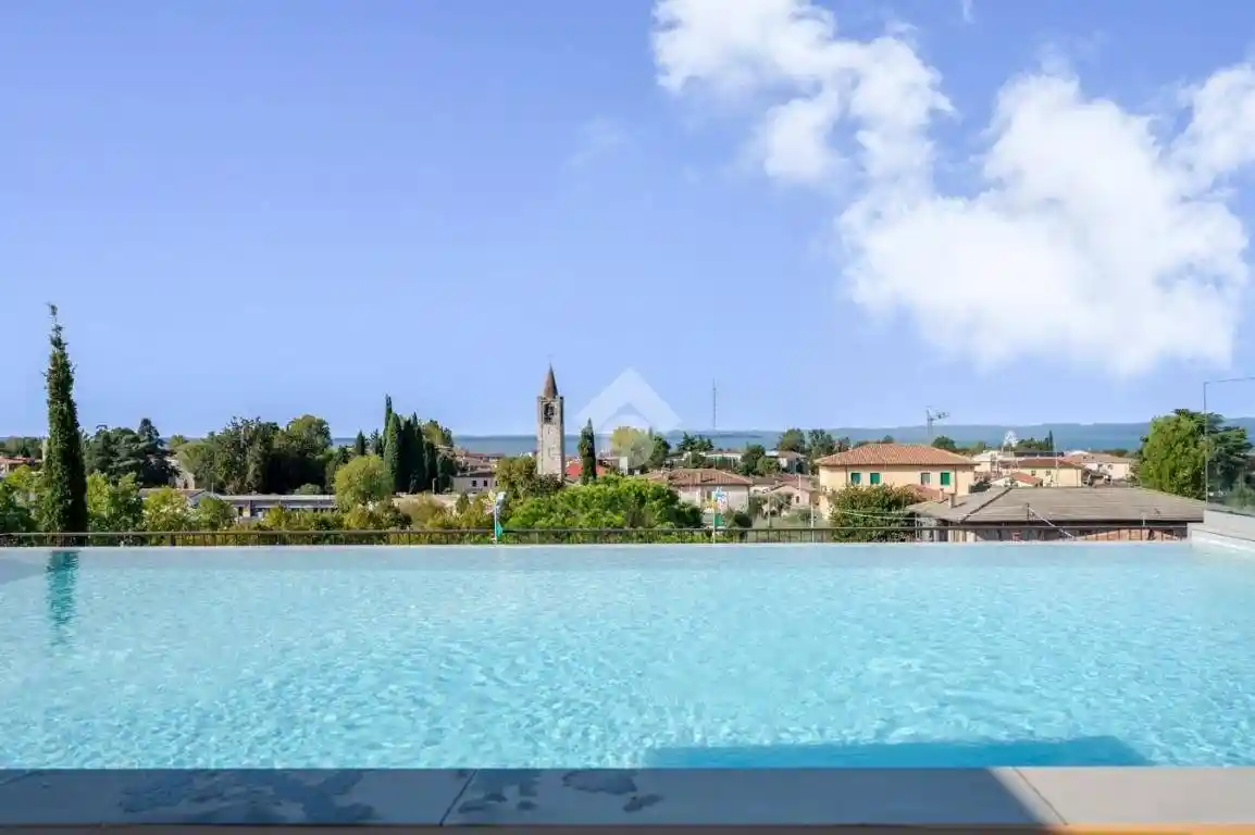 Appartamento in vendita a Bardolino