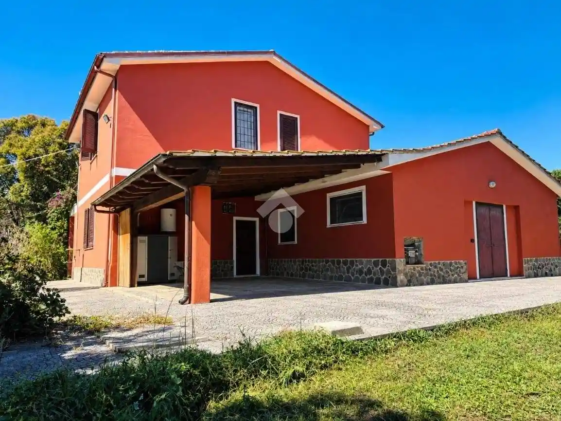 Villa in vendita a Roma