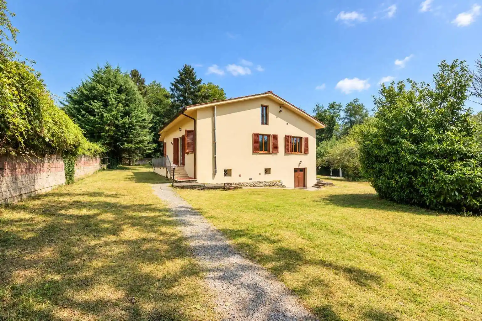 Villa in vendita a Marliana