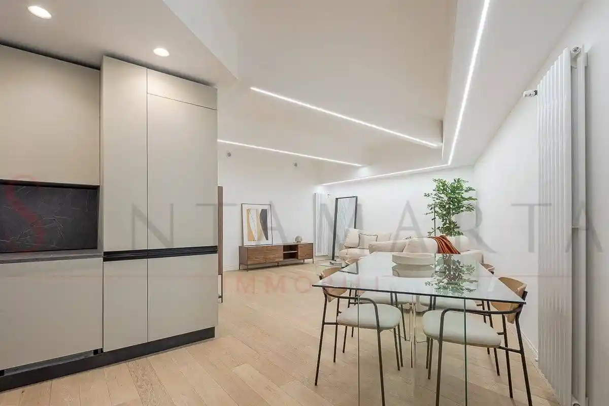 Appartamento in vendita a Milano