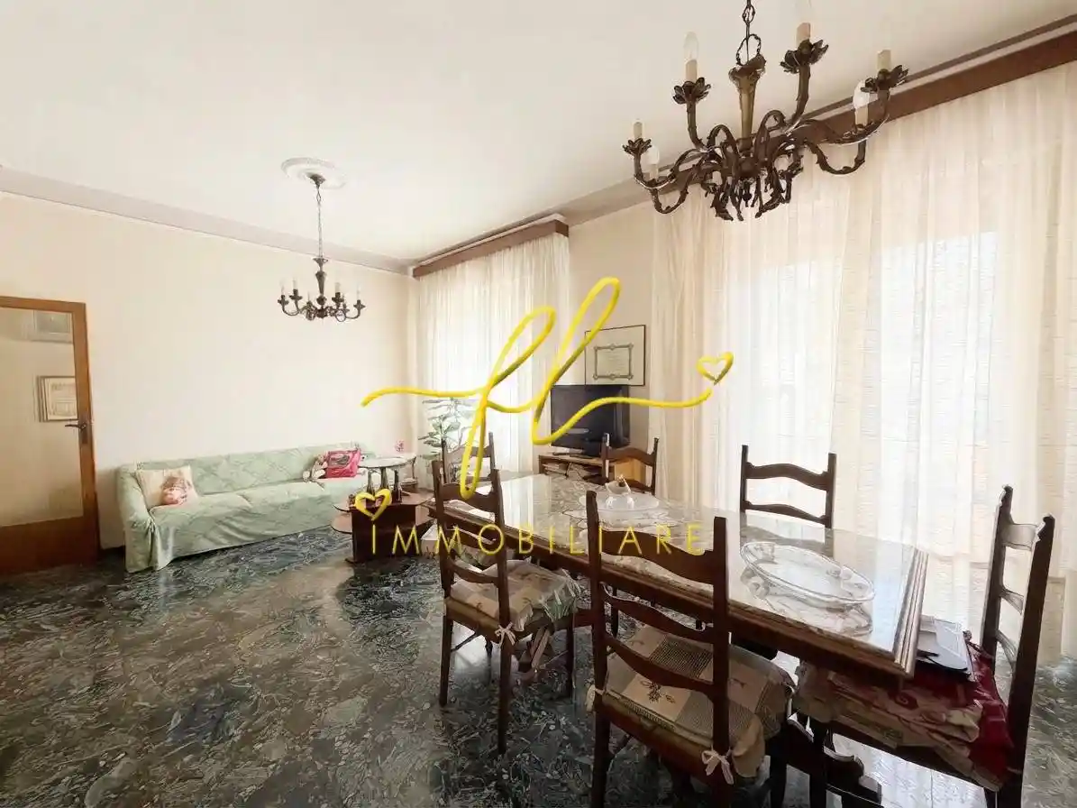 Appartamento in vendita a Livorno