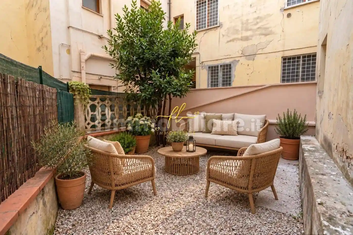 Appartamento in vendita a Livorno