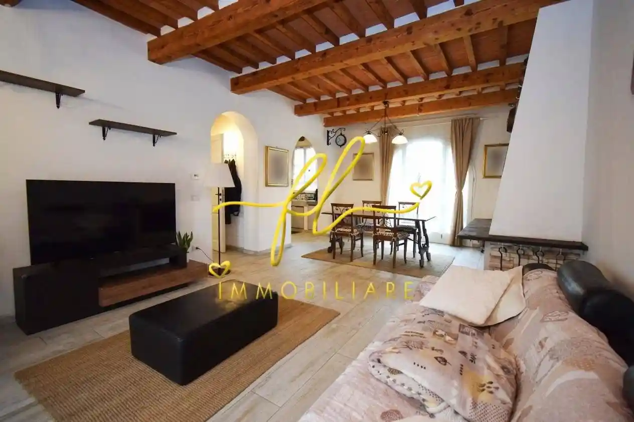 Casa indipendente in vendita a Pisa