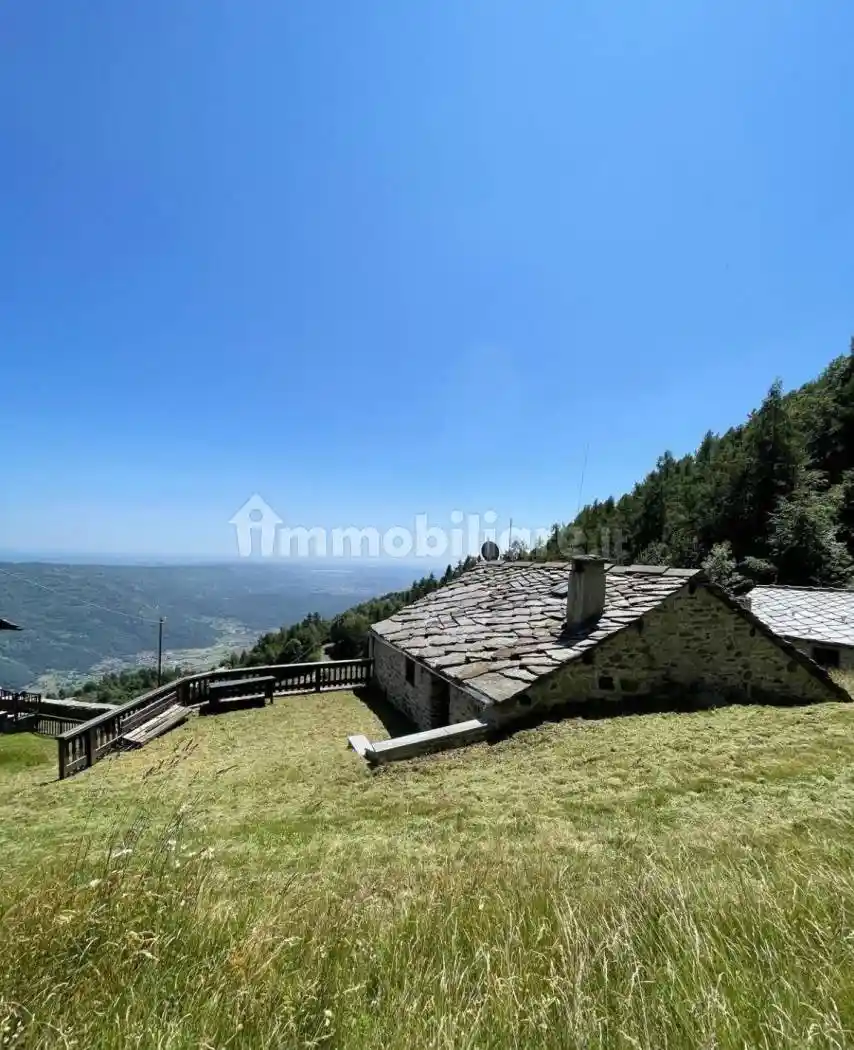 Rustico - Casale in vendita a Tavagnasco