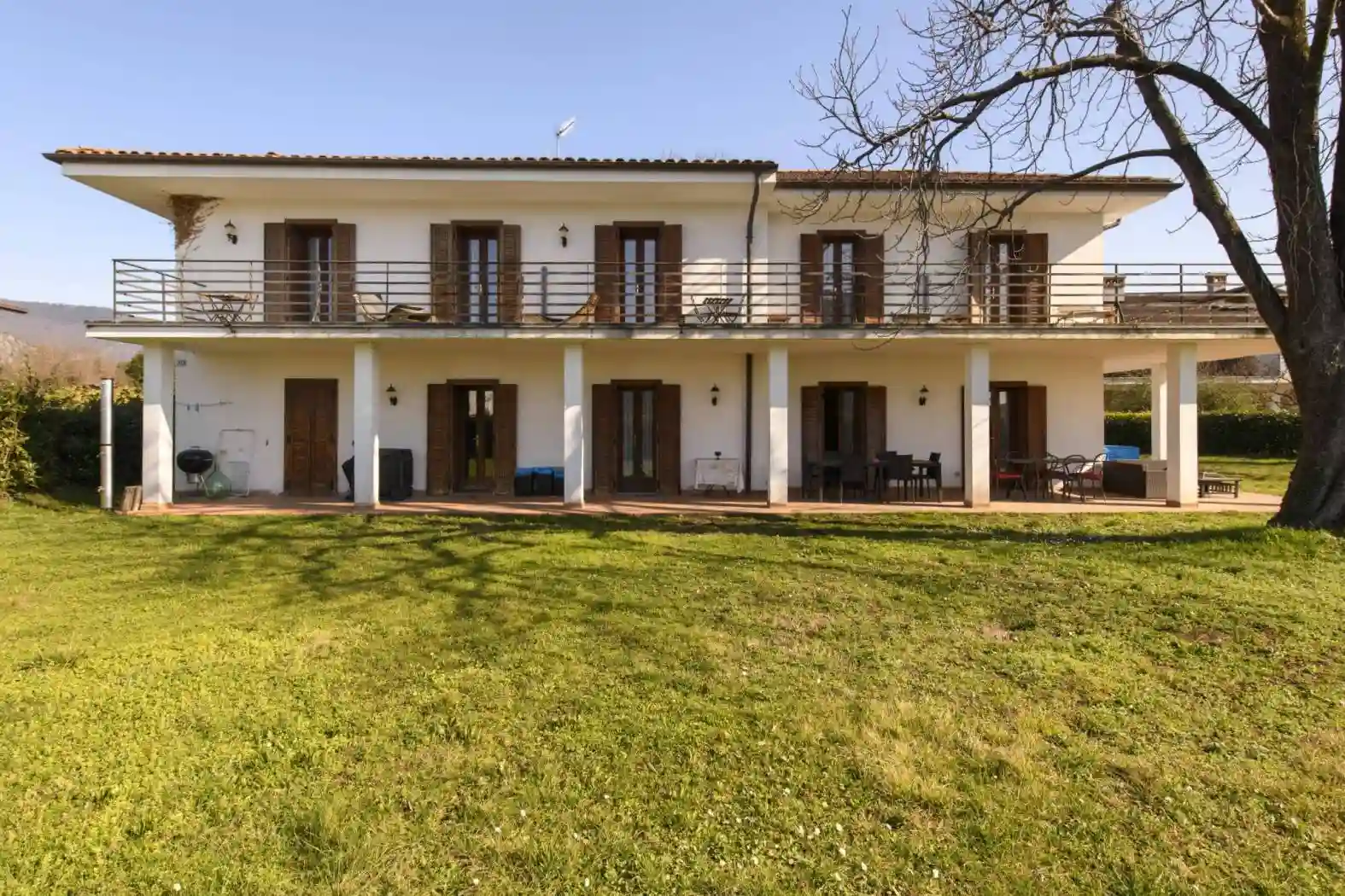 Villa - foto 2
