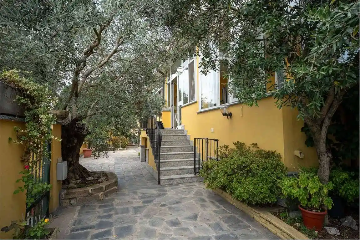 Villa in vendita a Cameri