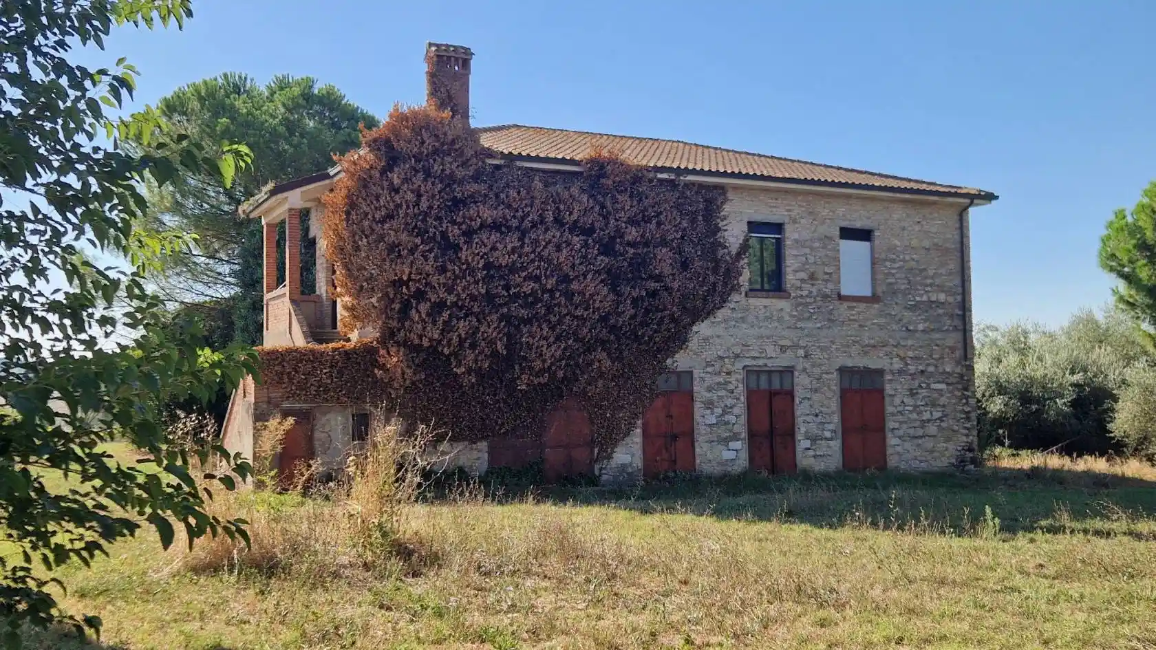 Rustico - Casale in vendita a Perugia