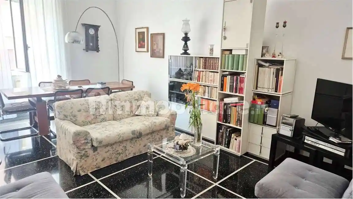 Appartamento in vendita a Genova