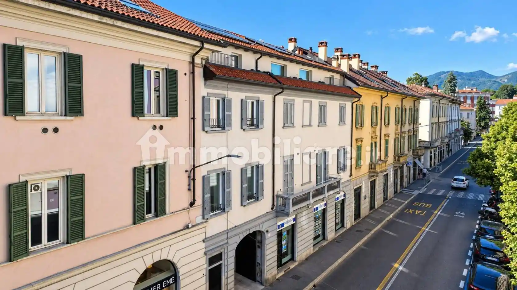 Appartamento in vendita a Varese
