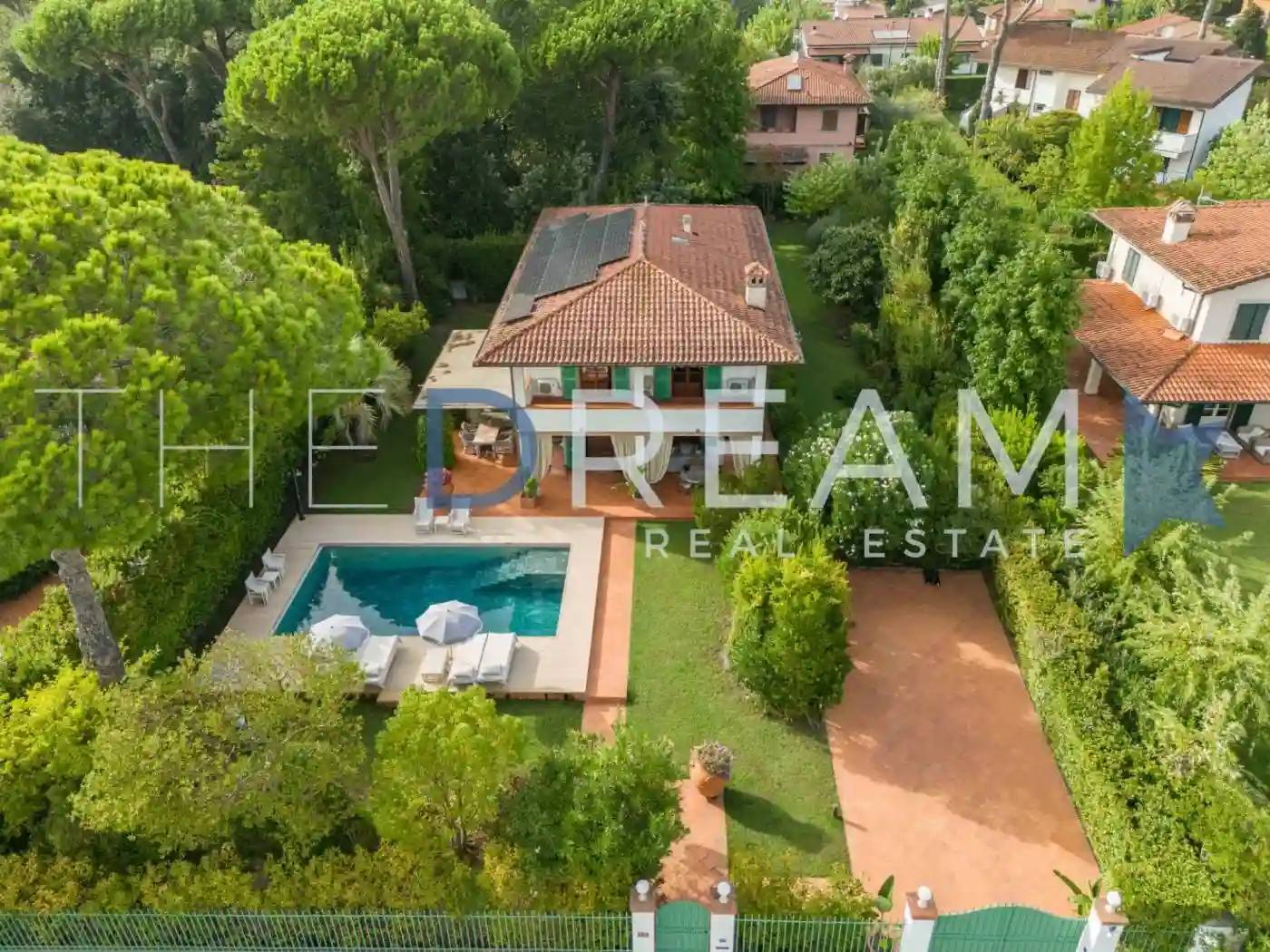 Villa - foto 2