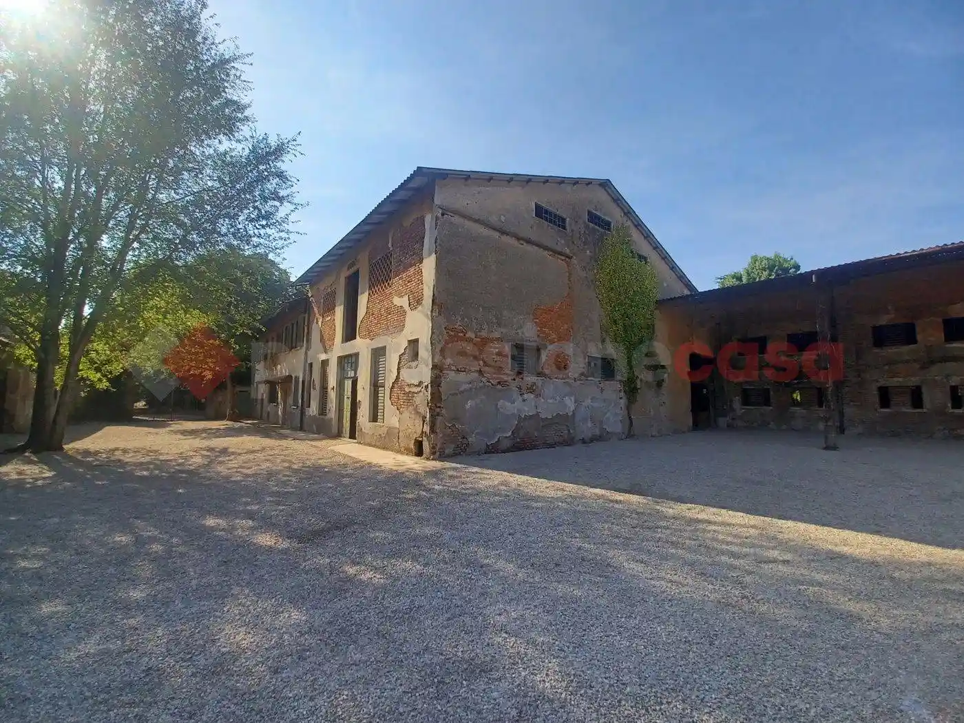 Rustico - Casale in vendita a Inveruno