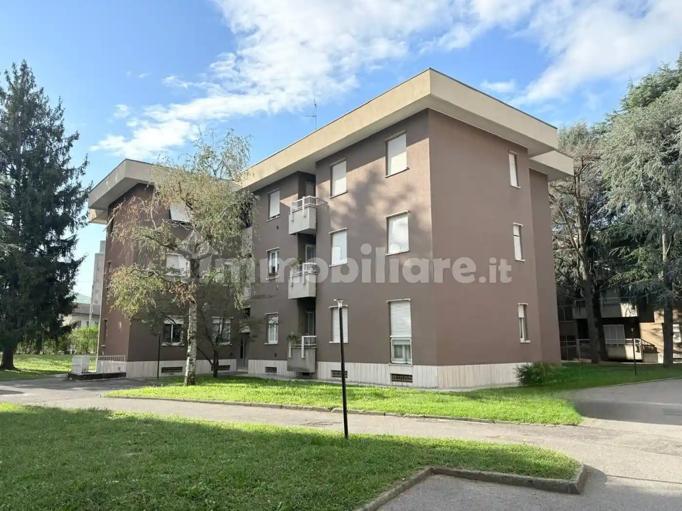 Appartamento in vendita a Seveso