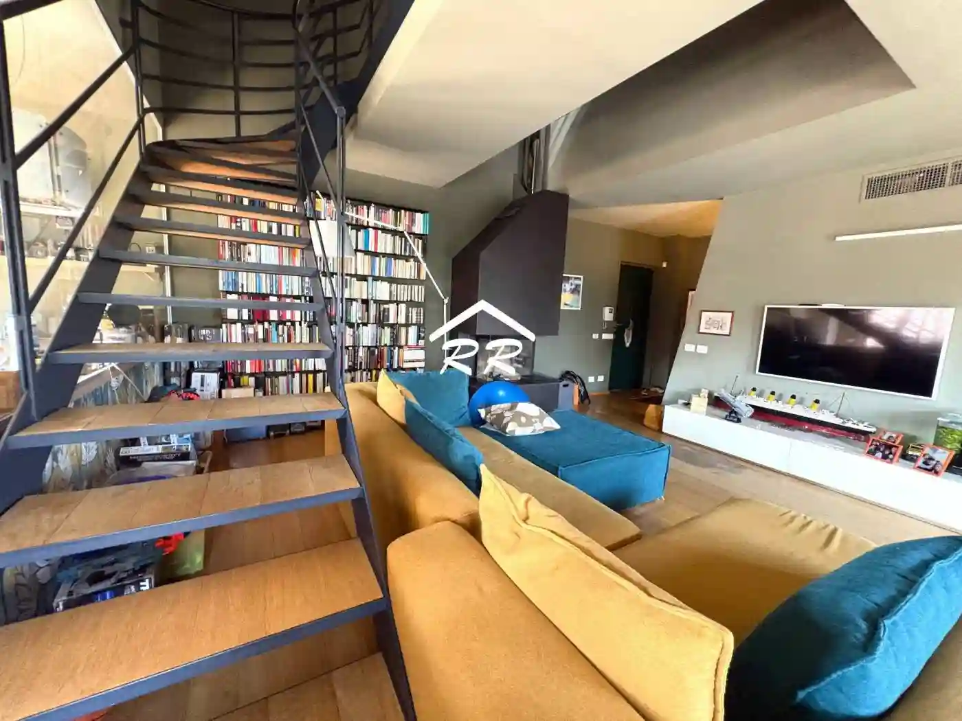 Loft - foto 4
