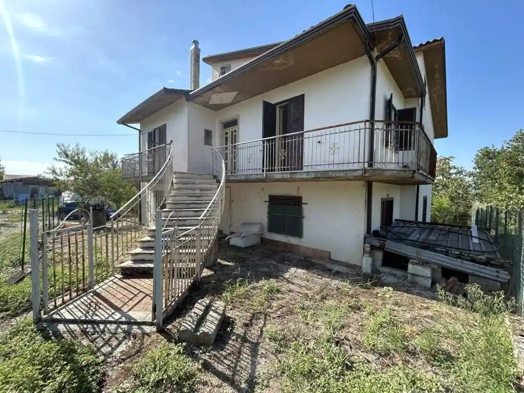 Villa in vendita a Mirabella Eclano