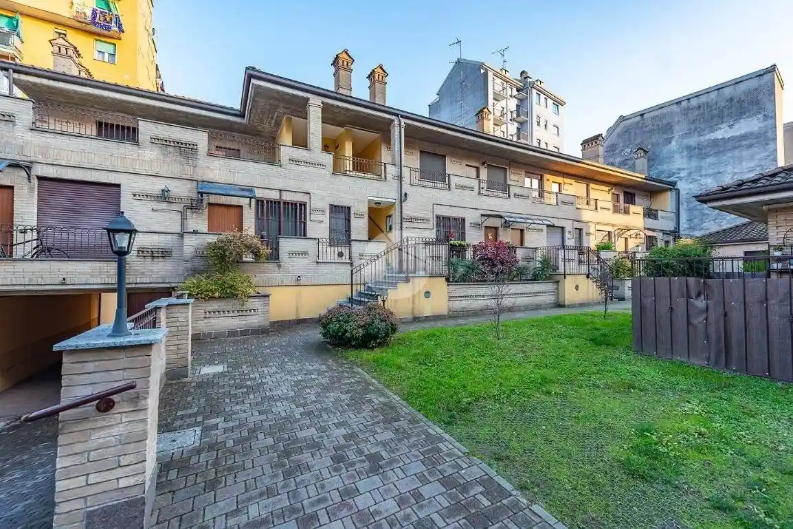 Appartamento in vendita a Baranzate