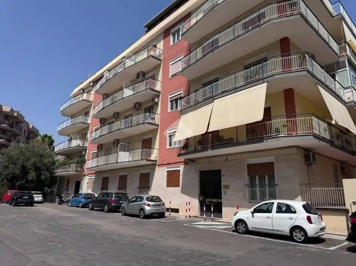 Appartamento in affitto a Catania