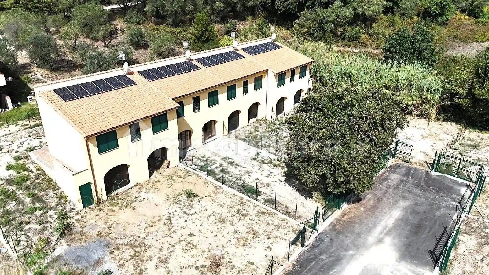 Villetta a schiera - foto 2