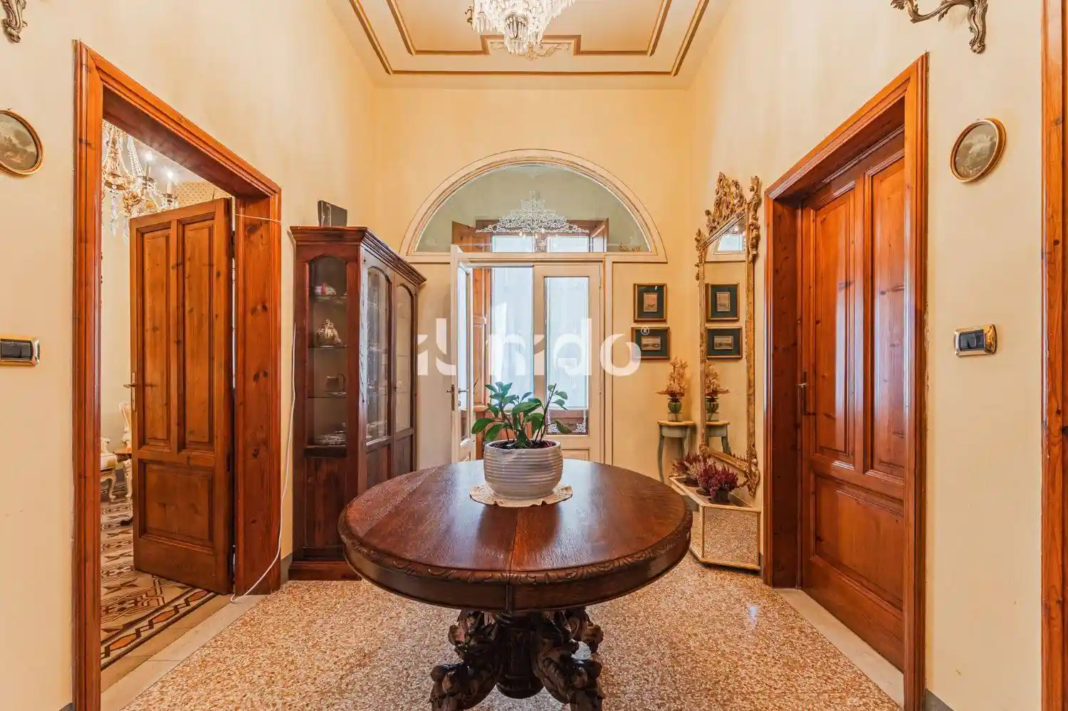 Villa in vendita a Montecatini-Terme