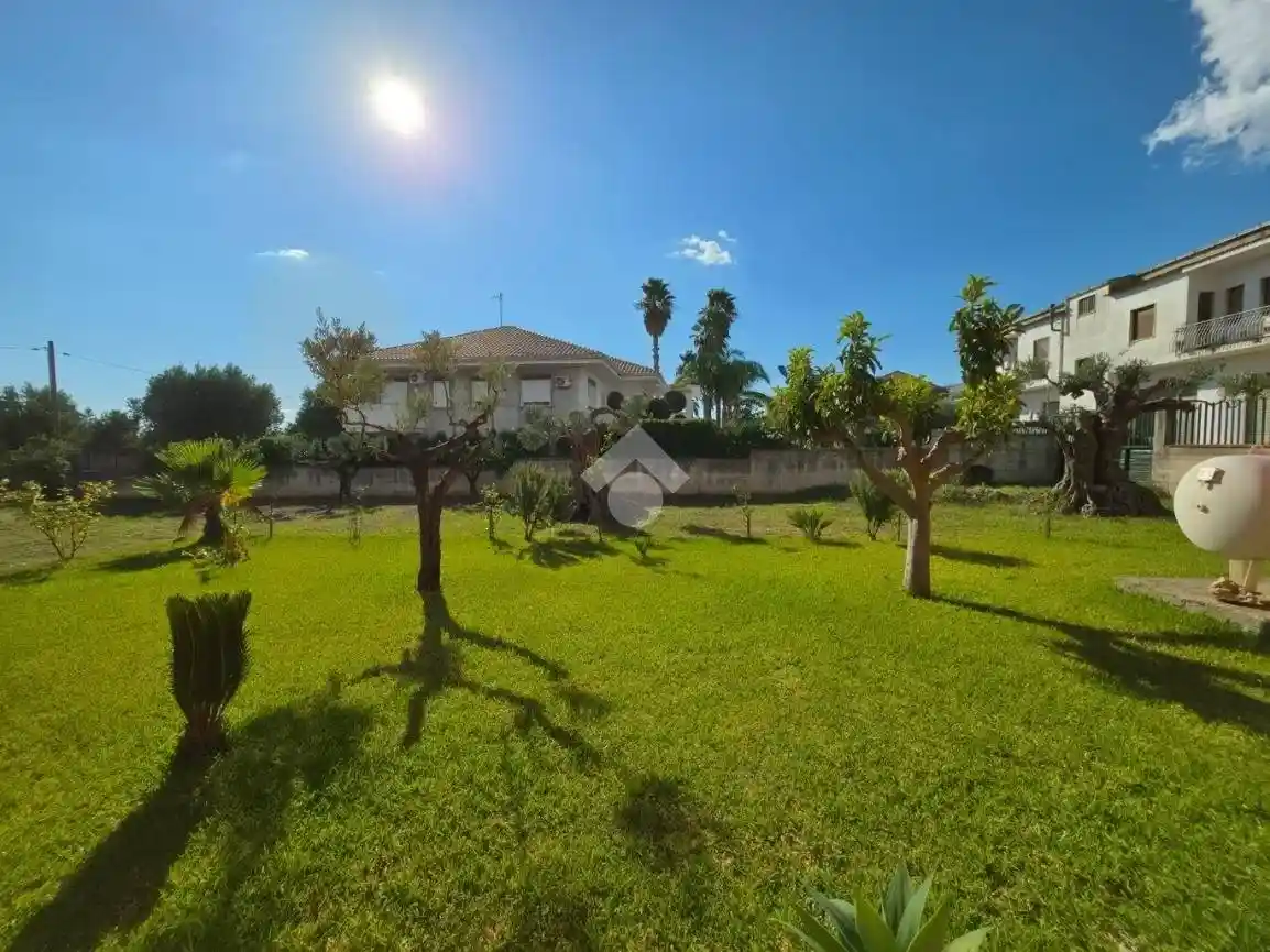 Villa in vendita a Lamezia Terme
