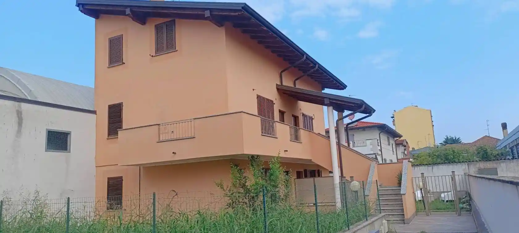 Villa in vendita a Bareggio